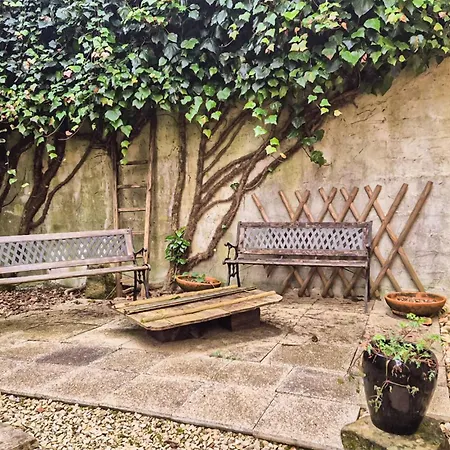Casa vacanze In With Wifi Cellefrouin